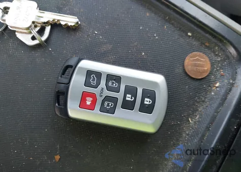 2015 Toyota Sienna Xle 8 Passenger from USA, damaged, VIN 5TDYK3DC2FS671808